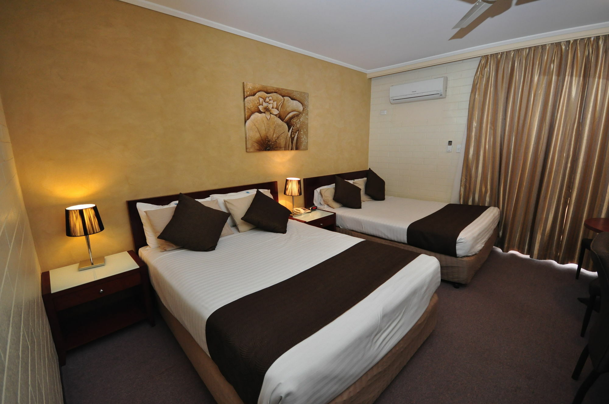Comfort Inn Уаяла Екстериор снимка